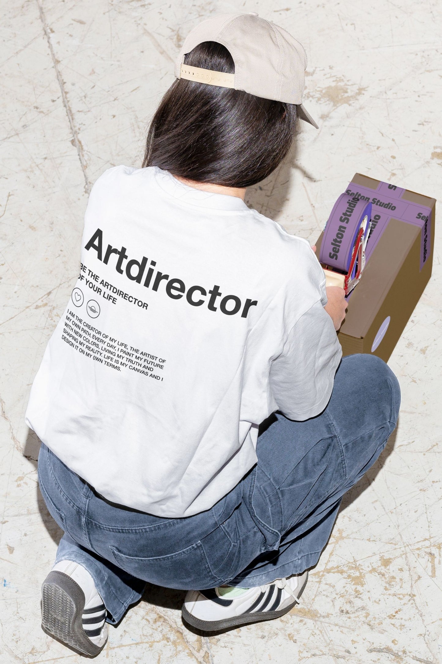 Artdirector Oversized T-Shirt